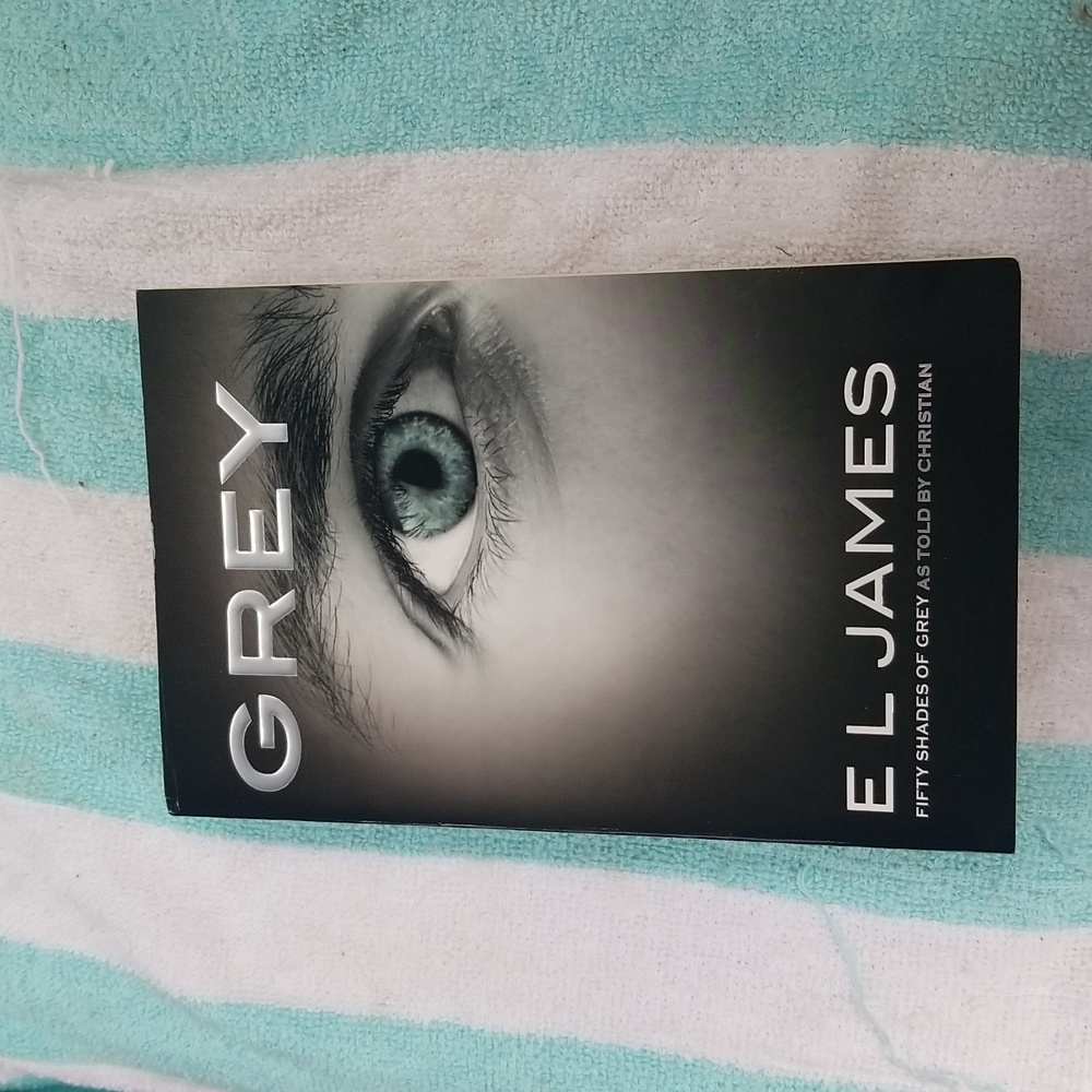 Grey by EL James